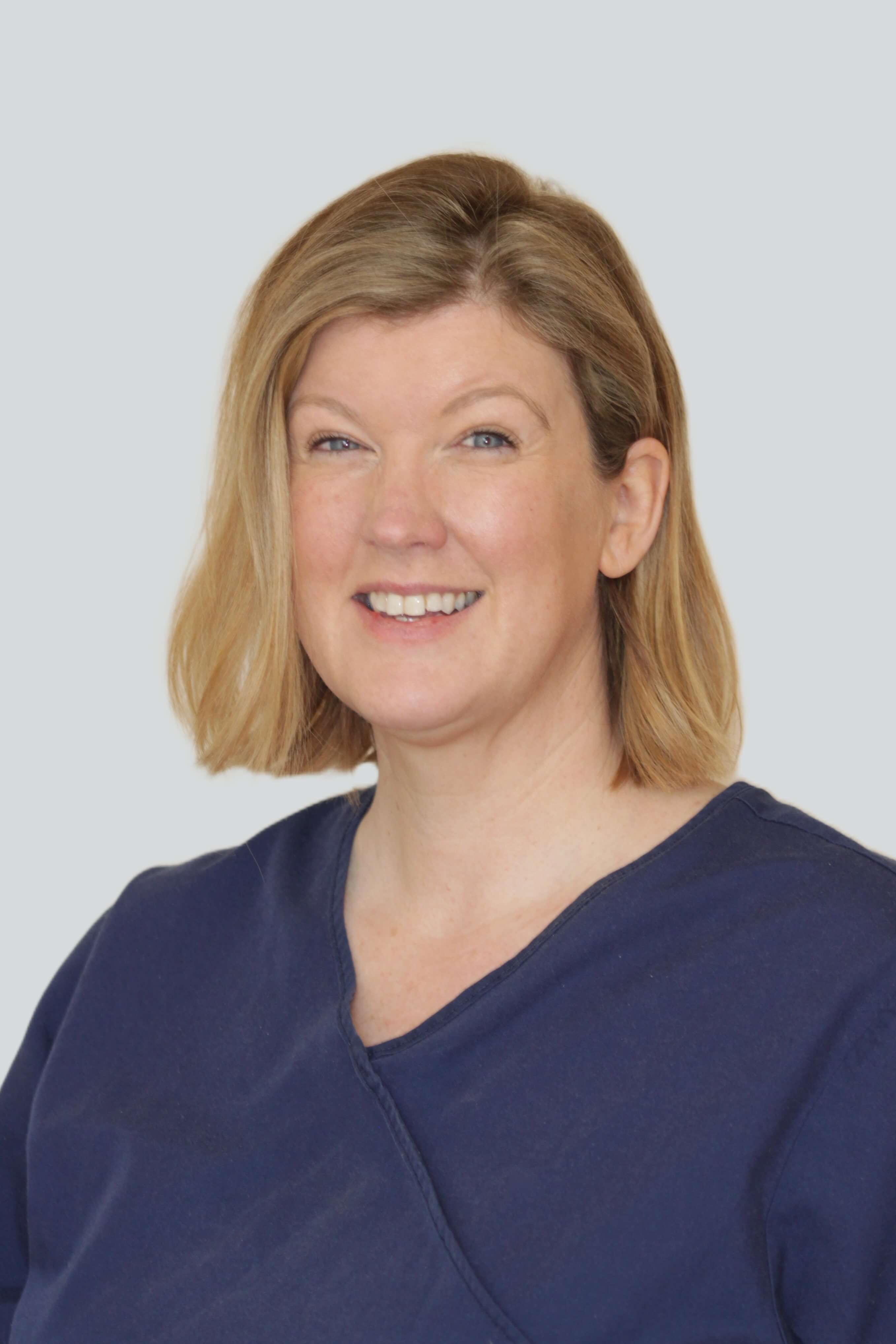 Dr Amy Hughes