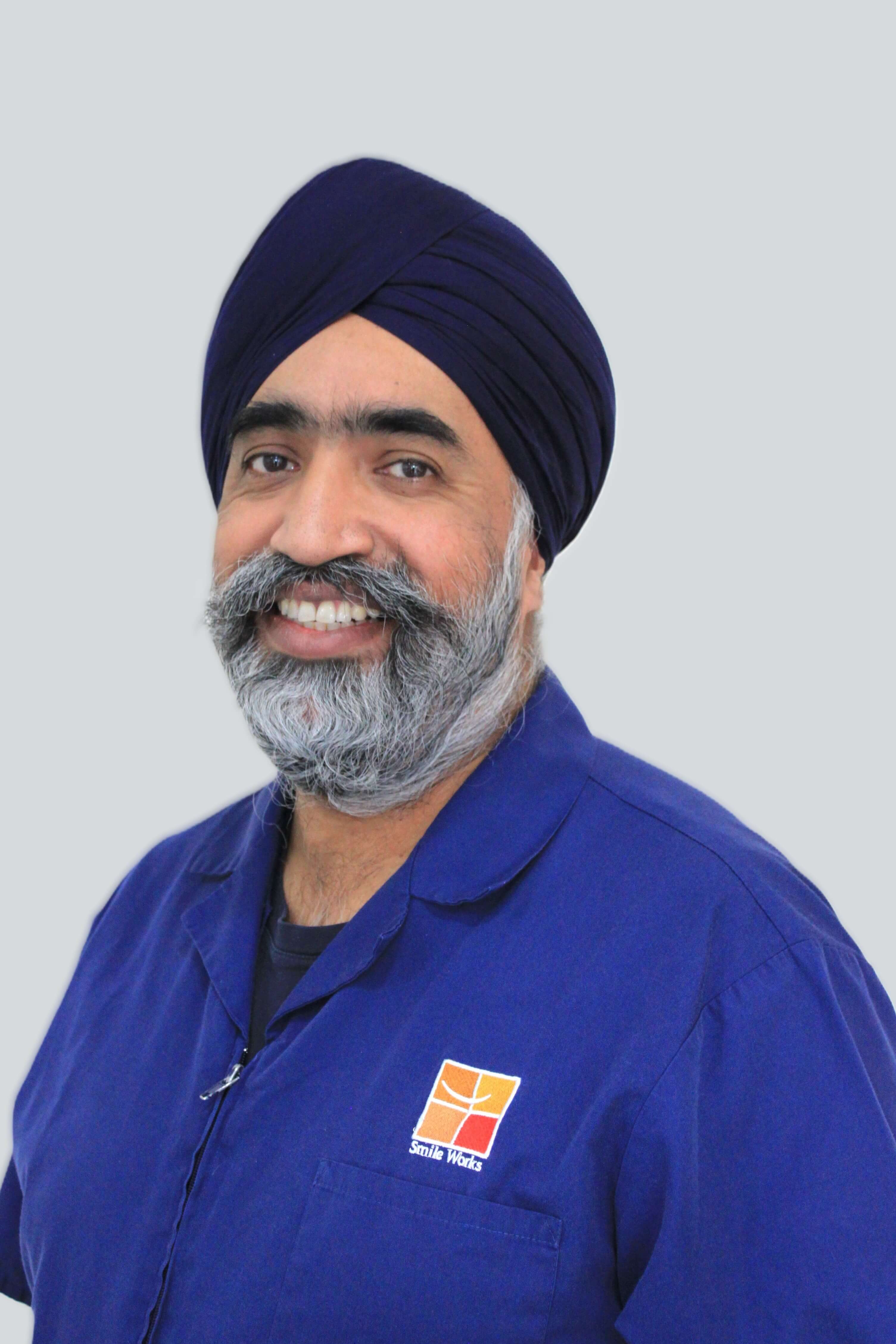 Dr Kuldip Gakhal